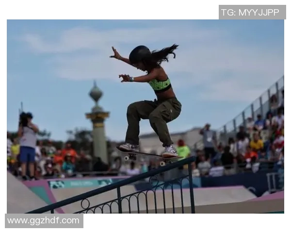 南京滑板队团队协作的创新与变革探讨热议滑板文化的崛起与发展 南京滑板队团队协作的创新与变革探讨热议滑板文化的崛起与发展