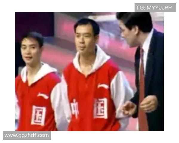 足球明星朱炯的传奇故事与他在绿茵场上的辉煌成就 足球明星朱炯的传奇故事与他在绿茵场上的辉煌成就